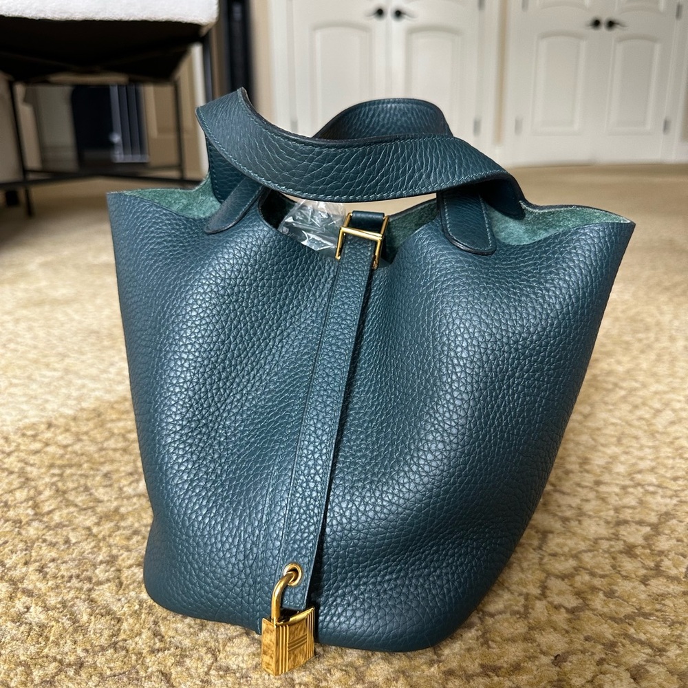 Hermes picotin lock 18 vert cypress